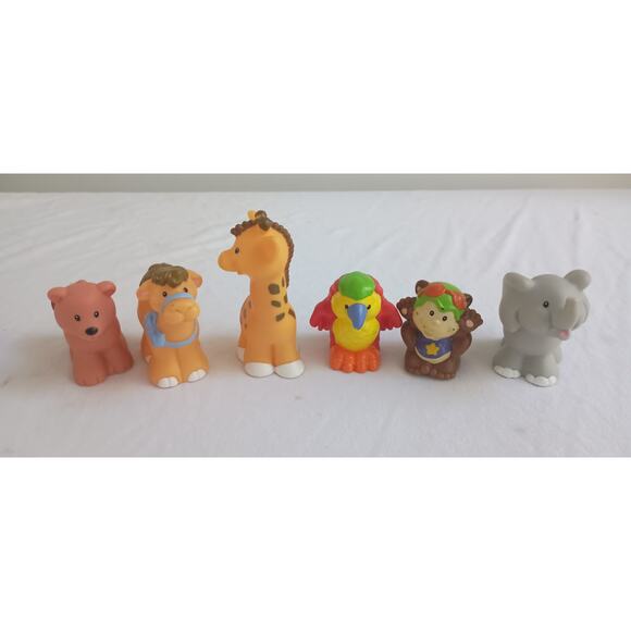 Vintage Fisher-Price Little People Animal Sounds Jungle Zoo with animals*Works* - Picture 11 of 12